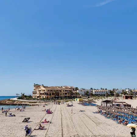 Cb Living - Cozy With Patio, Playa Flamenca Apartment *