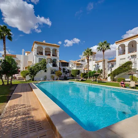 Cb Living - Cozy With Patio, Playa Flamenca * Dehesa de Campoamor (Orihuela Costa)